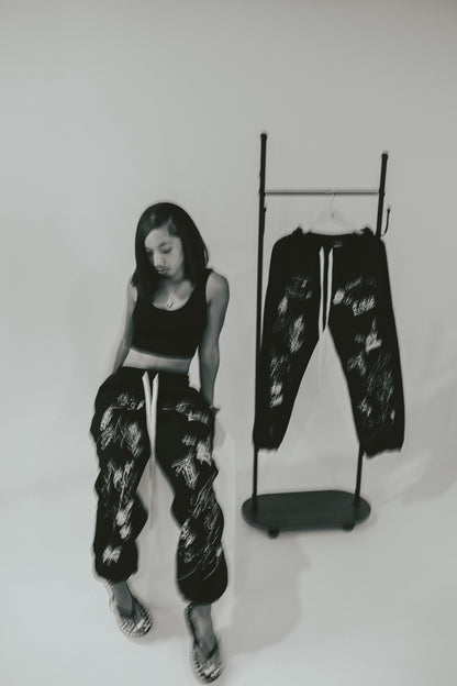 STAY DOWN OVERSIZED SWEATPANTS - CUFFED